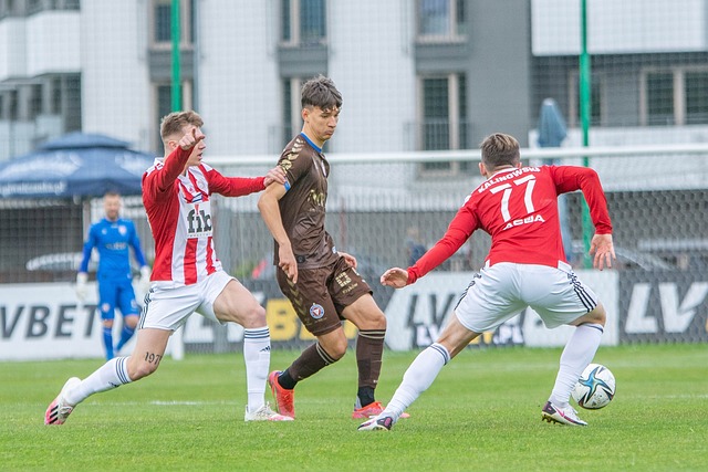 的洞察力及 的洞察力及